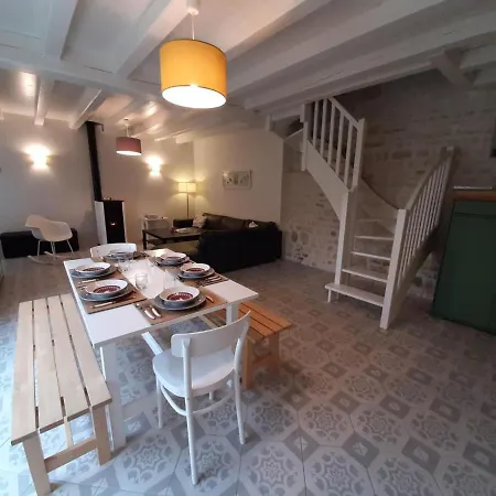 Maison En Pierres Avec Jardin Clos A Coulonges, Animaux Acceptes - Fr-1-653-127 منزل ريفي *