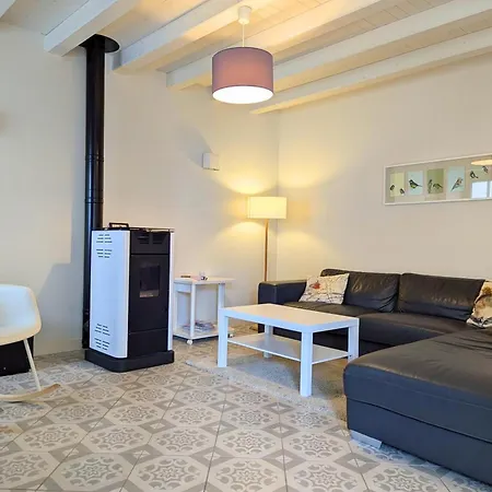 בית כפרי Maison En Pierres Avec Jardin Clos A Coulonges, Animaux Acceptes - Fr-1-653-127 *